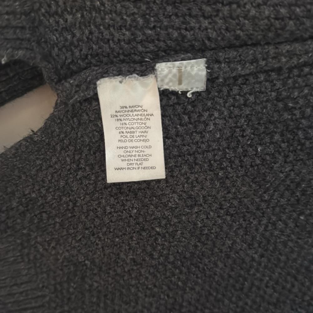 Cardigan - Picture 3 of 3